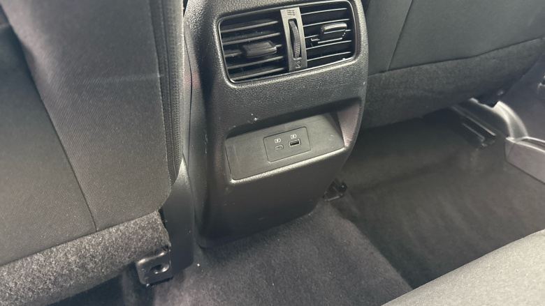 Nissan Qashqai 1.5 E-Power N-Connecta 5dr Auto Hybrid Hatchback